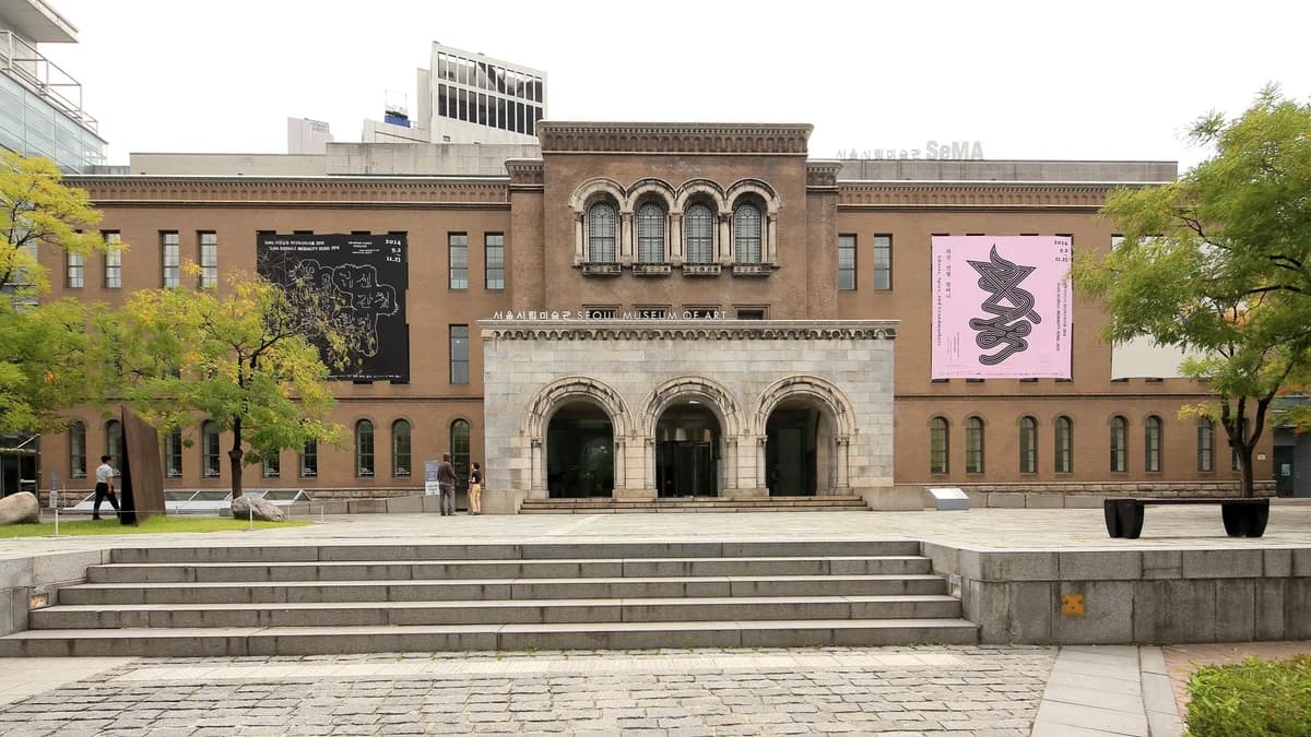 The exterior of the Seoul Museum of Art, one of the museums participating in Seoul Art Week